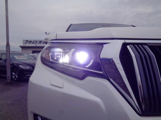 Toyota LAND CRUISER PRADO 2022 7428663-26