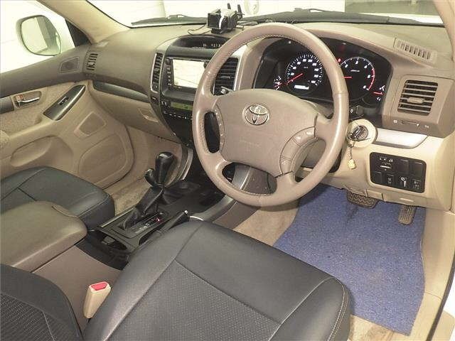 Toyota LAND CRUISER PRADO 2006 7428692-3