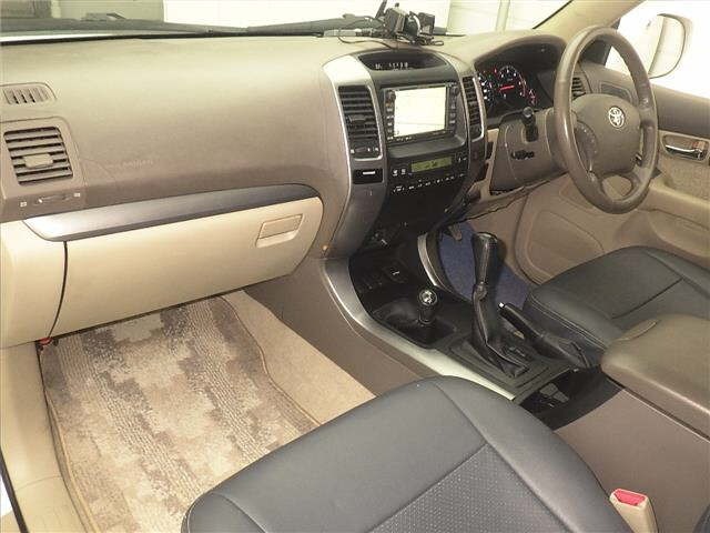 Toyota LAND CRUISER PRADO 2006 7428692-4