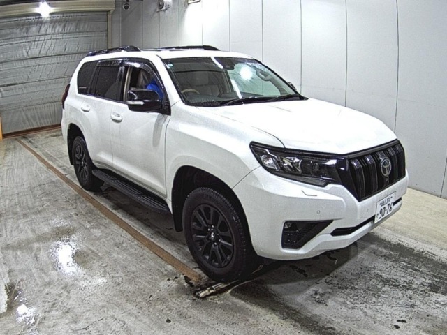 Toyota LAND CRUISER PRADO 2022 7428696-0