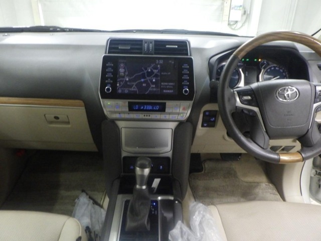 Toyota LAND CRUISER PRADO 2022 7428696-3