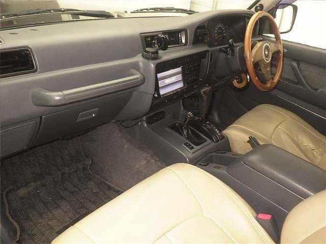 Toyota LAND CRUISER 1996 7429552-4