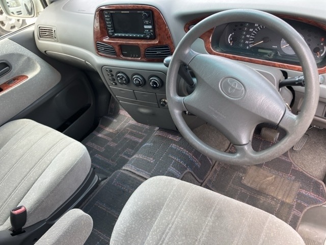 Toyota LITEACE NOAH 2001 7427480-4