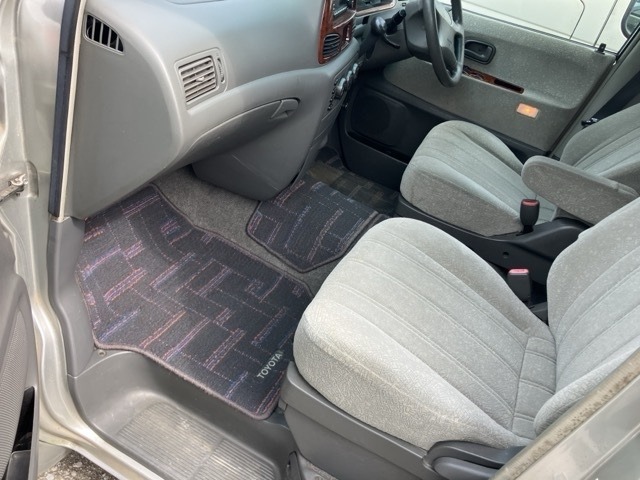 Toyota LITEACE NOAH 2001 7427480-9