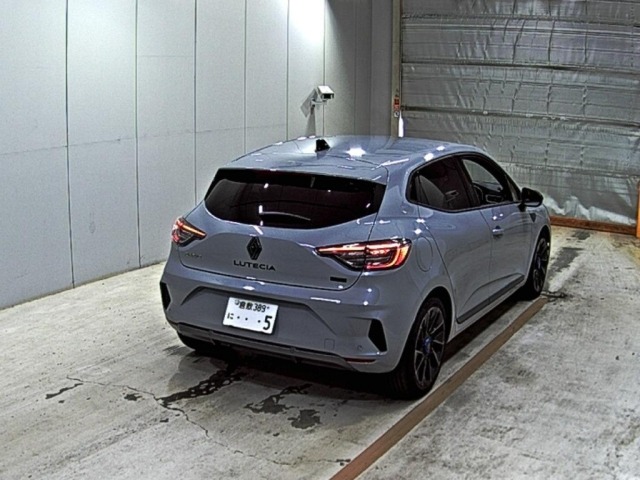 Renault LUTECIA 2026 7425153-5