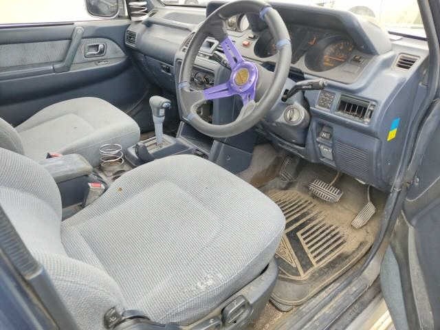 Mitsubishi PAJERO 1991 7422225-3