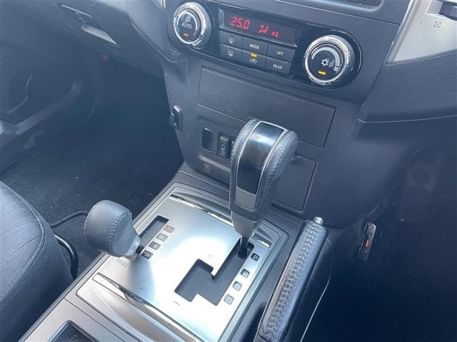 Mitsubishi PAJERO 2014 7422246-17