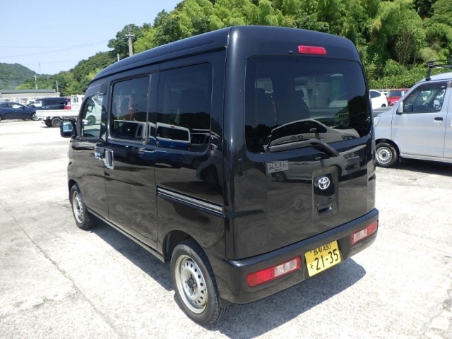 Toyota PIXIS VAN 2012 7429725-1
