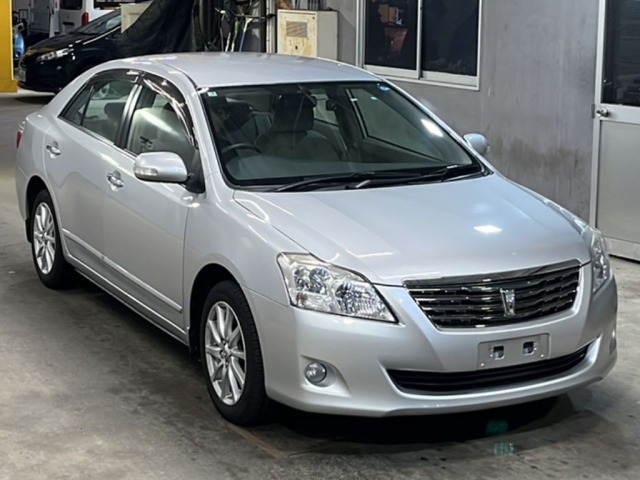 Toyota PREMIO 2009 7429758-4