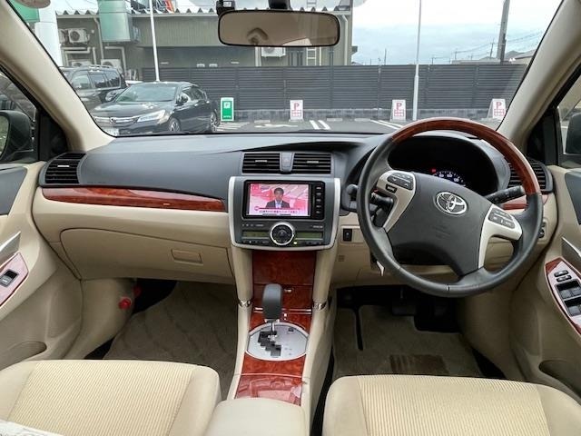 Toyota PREMIO 2016 7429762-12