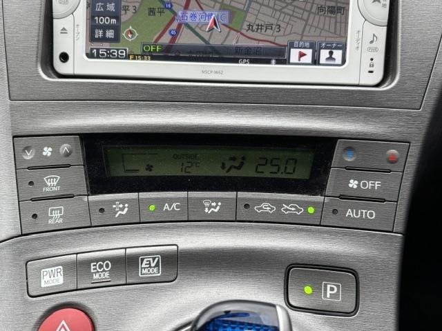 Toyota PRIUS 2014 7428475-4