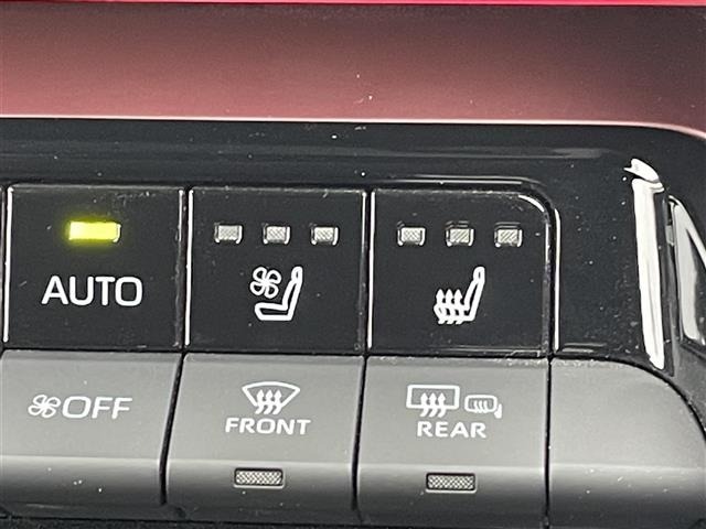 Toyota PRIUS 2025 7428504-1