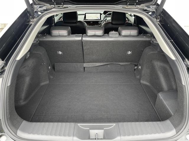 Toyota PRIUS 2025 7428504-10