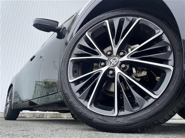 Toyota PRIUS 2025 7428504-11