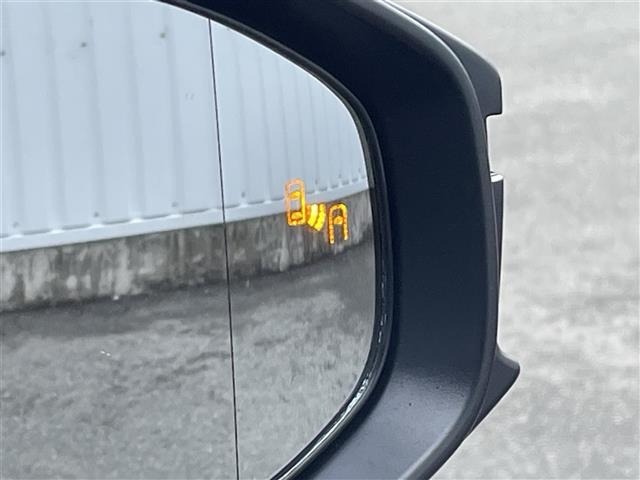 Toyota PRIUS 2025 7428504-3