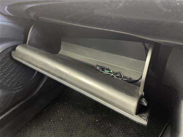 Toyota PRIUS 2020 7428566-7