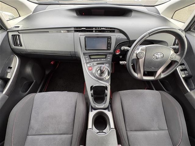 Toyota PRIUS 2014 7428616-15