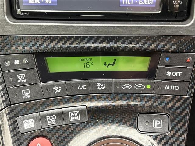 Toyota PRIUS 2014 7428616-22
