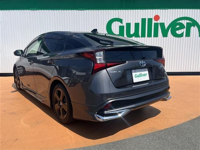 Toyota PRIUS 2022 7428651-13