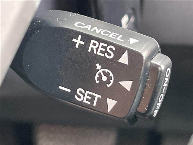 Toyota PRIUS 2014 7428680-10