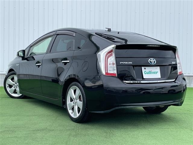 Toyota PRIUS 2014 7428680-13