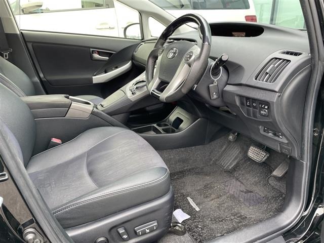 Toyota PRIUS 2014 7428680-6