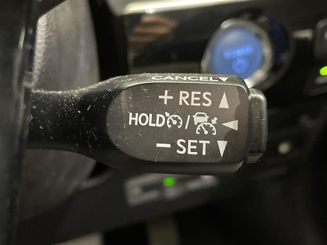 Toyota PRIUS 2022 7428701-12