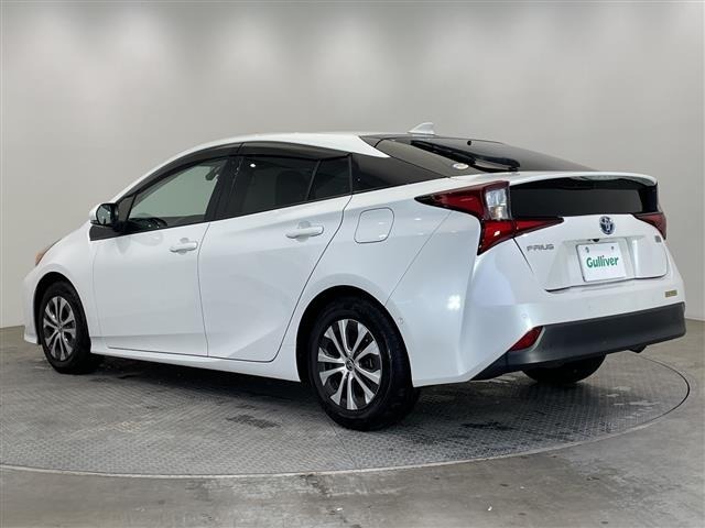 Toyota PRIUS 2022 7428701-13