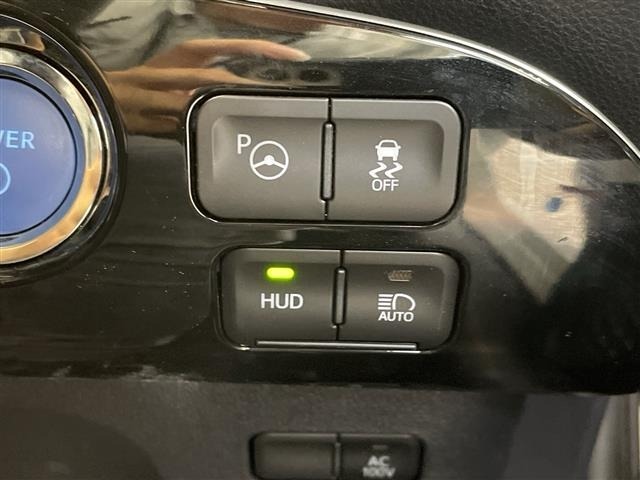 Toyota PRIUS 2022 7428701-18