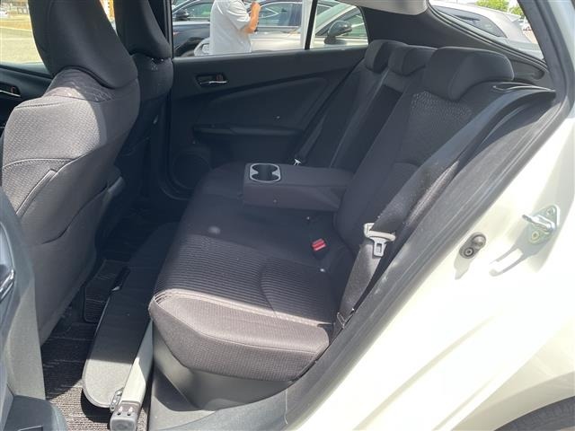 Toyota PRIUS 2018 7428714-22