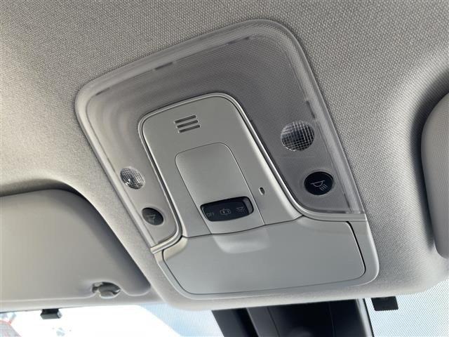 Toyota PRIUS 2018 7428714-8