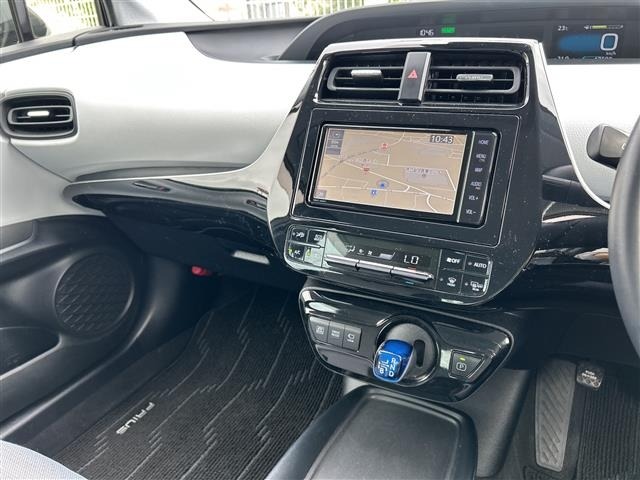 Toyota PRIUS 2020 7428715-9