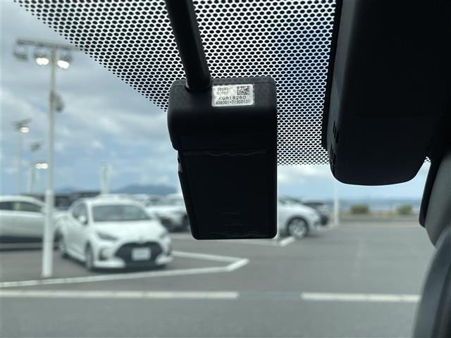 Toyota PRIUS 2018 7428728-11