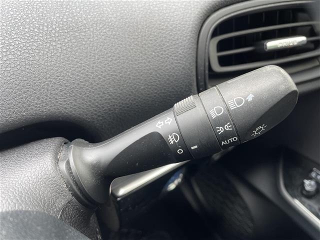 Toyota PRIUS 2018 7428728-7
