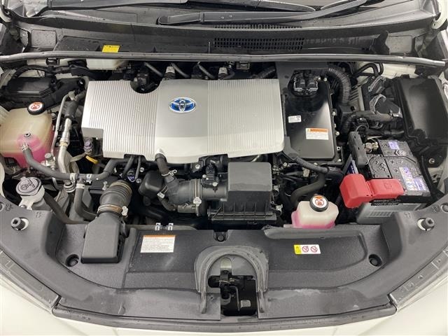 Toyota PRIUS 2018 7428735-21