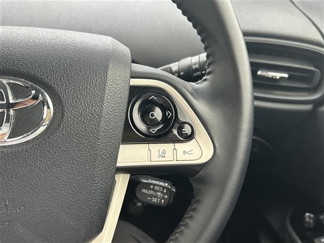 Toyota PRIUS 2018 7428753-1