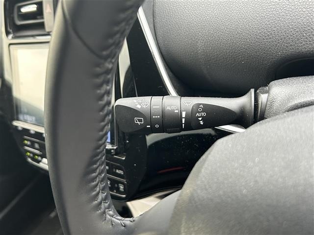 Toyota PRIUS 2018 7428753-3