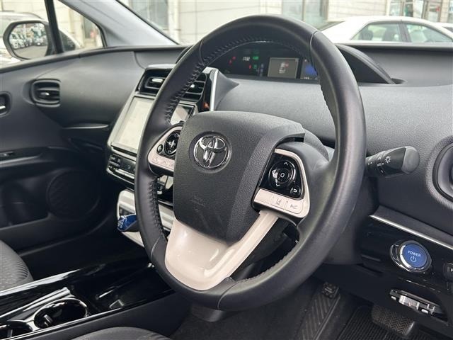 Toyota PRIUS 2018 7428753-7