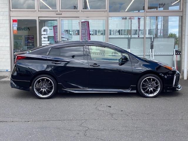 Toyota PRIUS 2020 7428757-17