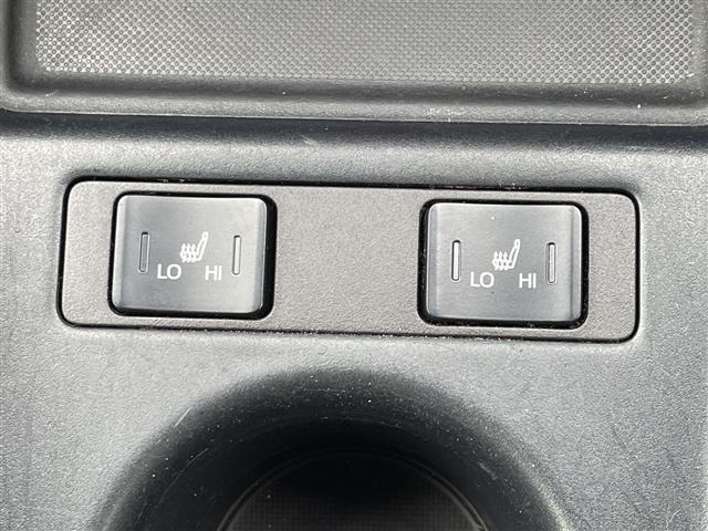 Toyota PRIUS 2020 7428809-19