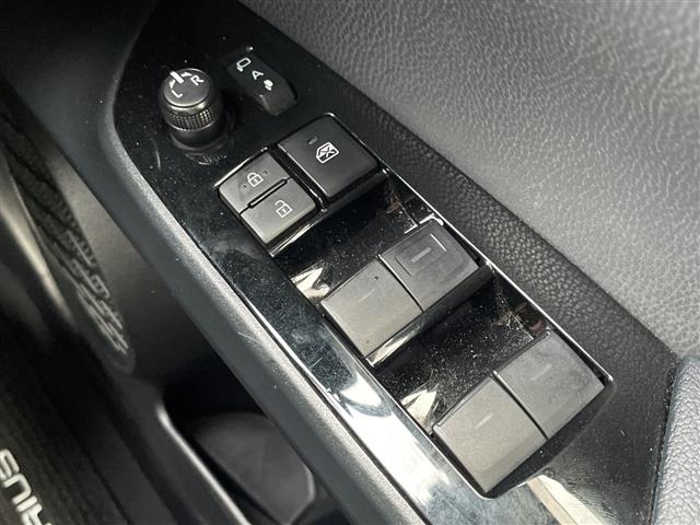Toyota PRIUS 2020 7428809-22