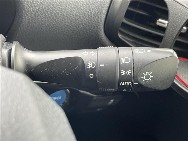 Toyota PRIUS 2020 7428809-9