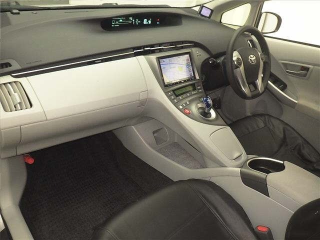 Toyota PRIUS 2014 7428846-4