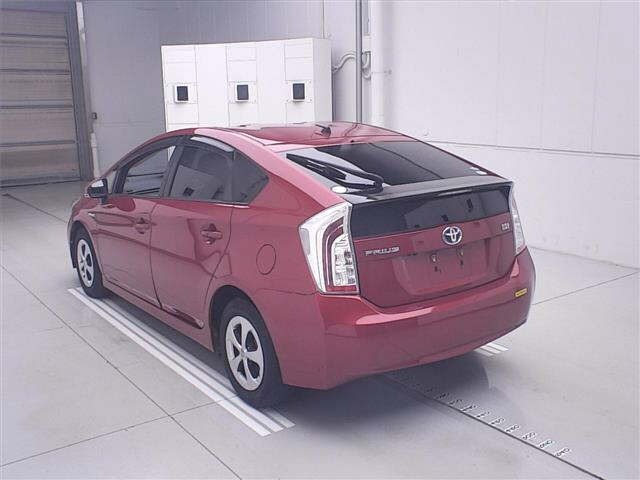 Toyota PRIUS 2014 7428851-1