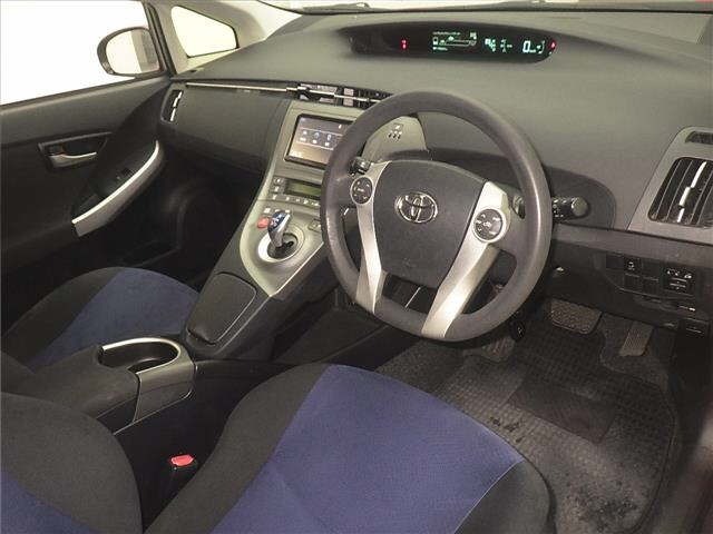 Toyota PRIUS 2014 7428851-3