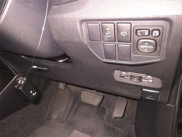 Toyota PRIUS 2015 7428864-8