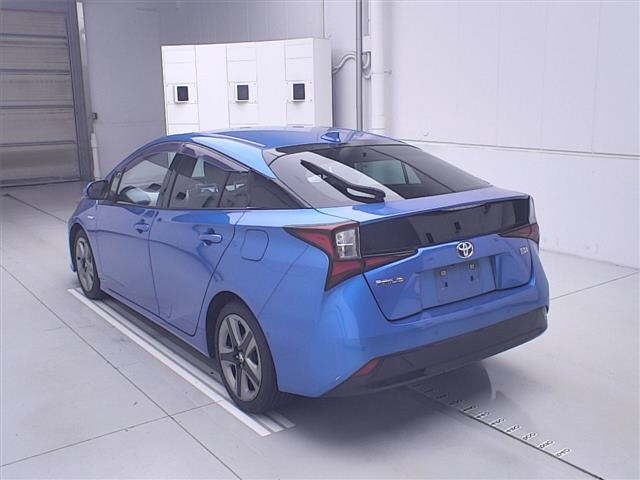 Toyota PRIUS 2018 7428869-1