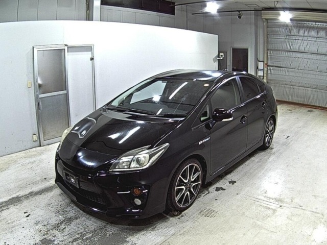 Toyota PRIUS 2014 7428888-4