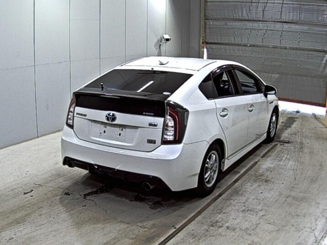Toyota PRIUS 2015 7428918-5