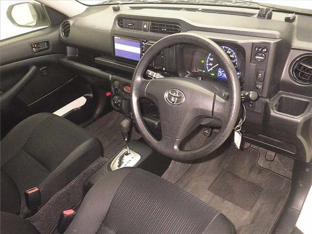 Toyota PROBOX VAN 2022 7428001-3